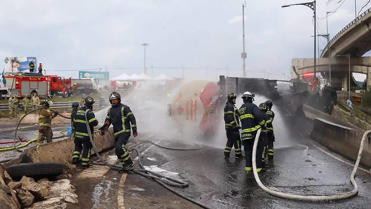 1047110_Incendio Pipa_impreso