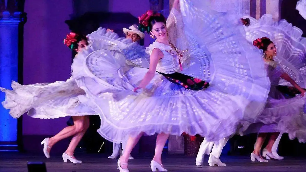 Disfruta arte, música y tradición sin gastar un peso