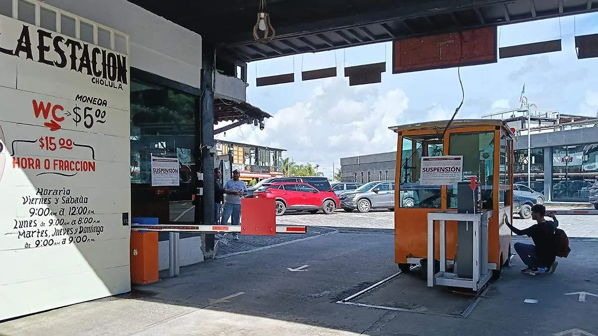 La Profeco informó que el estacionamiento no exhibía de manera clara sus tarifas
