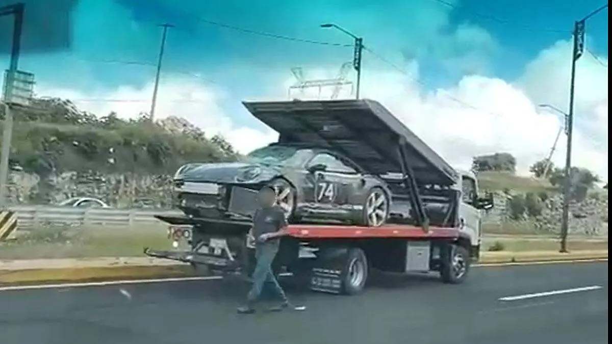 accidente porsche en puebla 