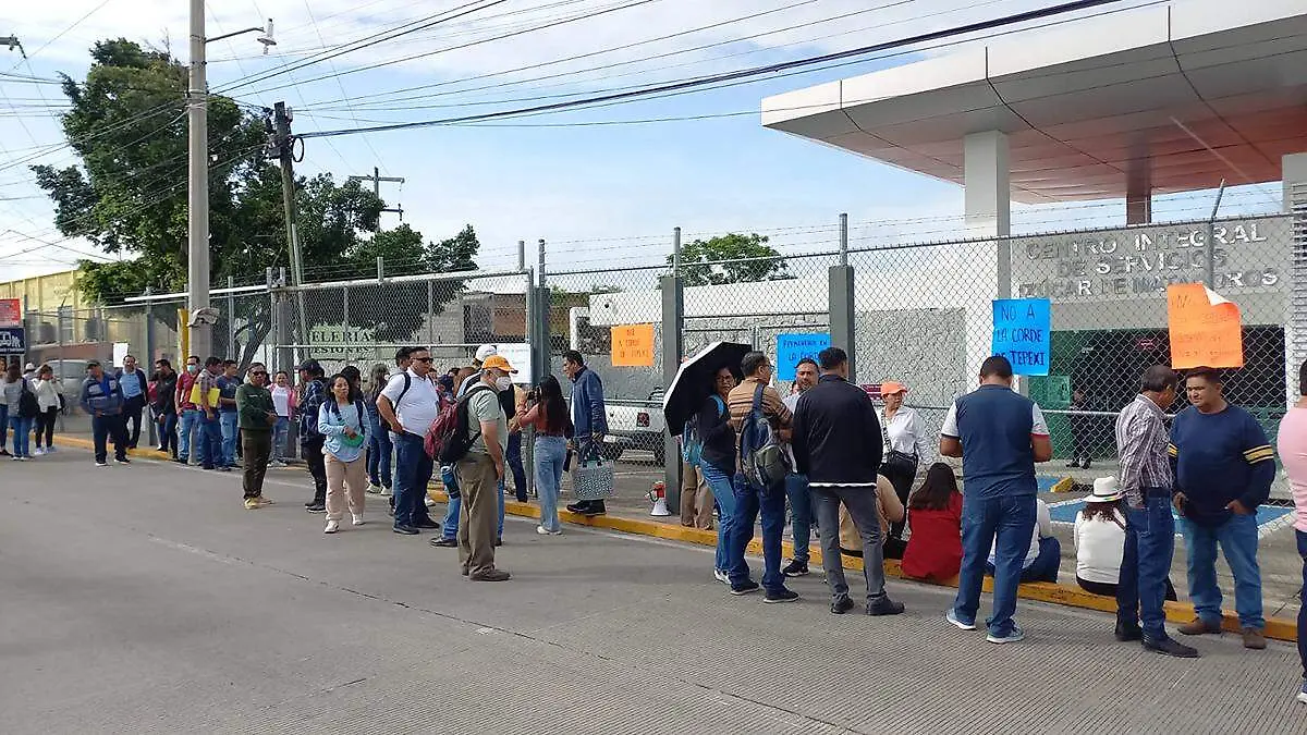 Entre las principales inconformidades destacan el tiempo de traslado, que oscila entre cinco y seis horas
