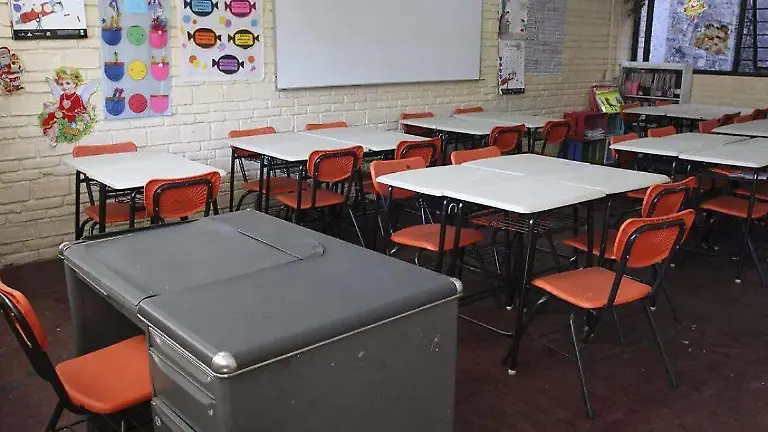 Este jueves también suspenderán clases en más de mil 900 escuelas de la Sierra Negra