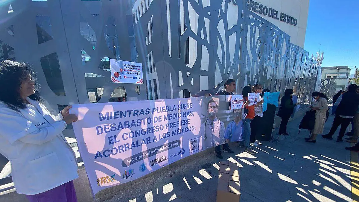 Consideran que la iniciativa “obligará” a los profesionales de la salud a practicar aborto