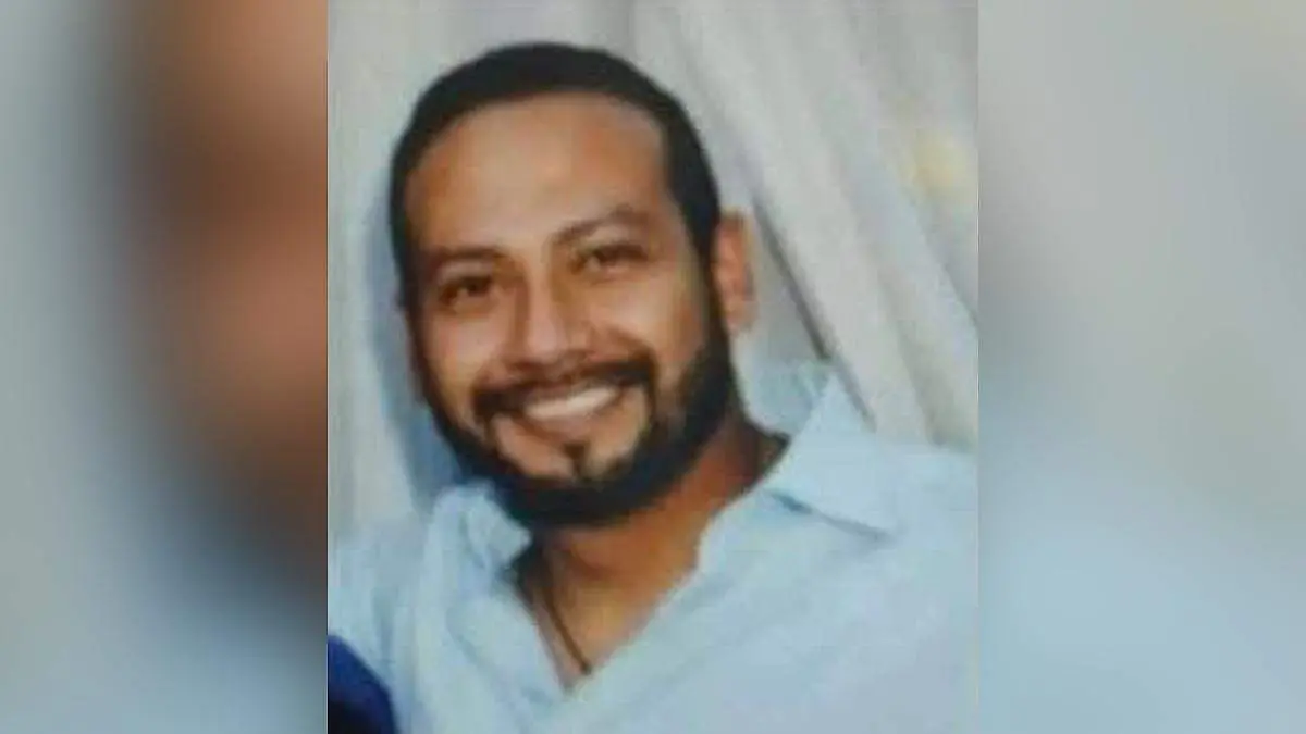 El hombre de nacionalidad mexicana, nacido el 14 de enero de 1994, mide 1.76 metros de estatura y presenta complexión media