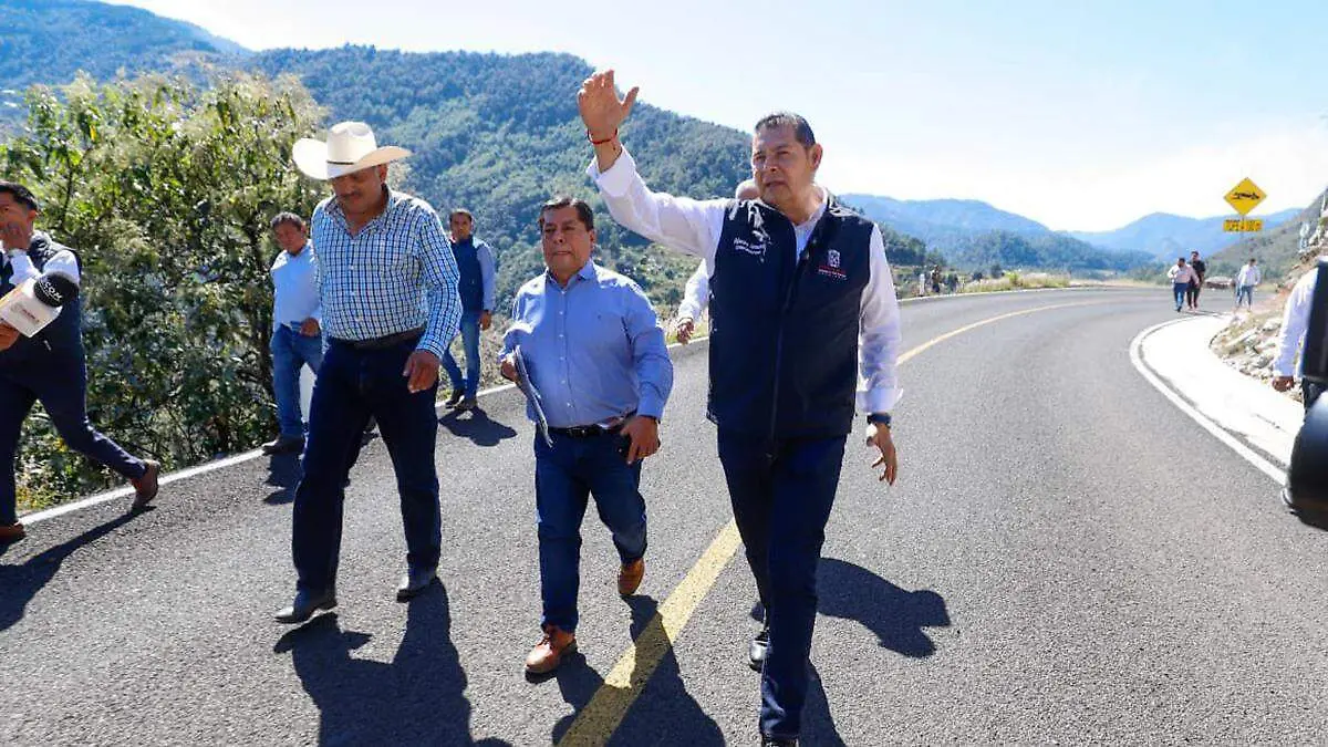 Armenta Mier expresó que las grandes obras no sólo deben realizarse en las zonas urbanas