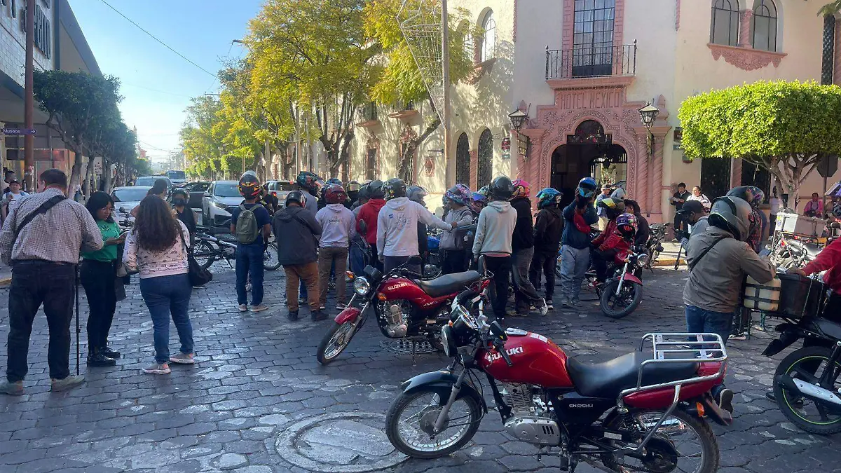 WhatsApp Image 2025-12-01 at 16.50.42