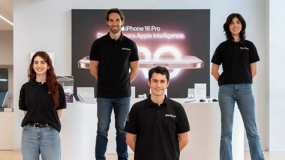 McStore Paseo de Tehuacán brinda atención a usuarios