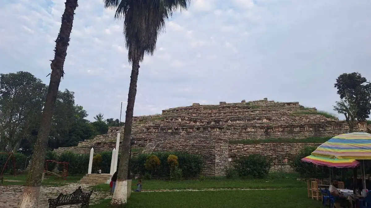 WhatsApp Image 2025-12-12 at 8.04.52 AM