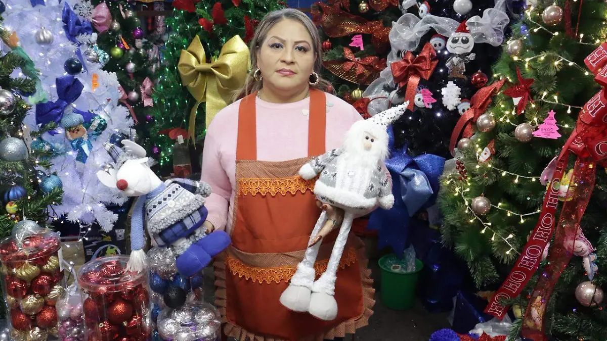 decoración navideña garantizada en el mercado hidalgo
