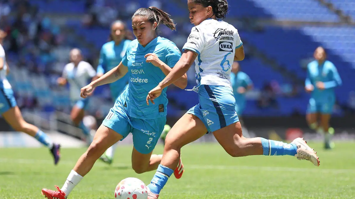 Puebla contra Rayadas-1