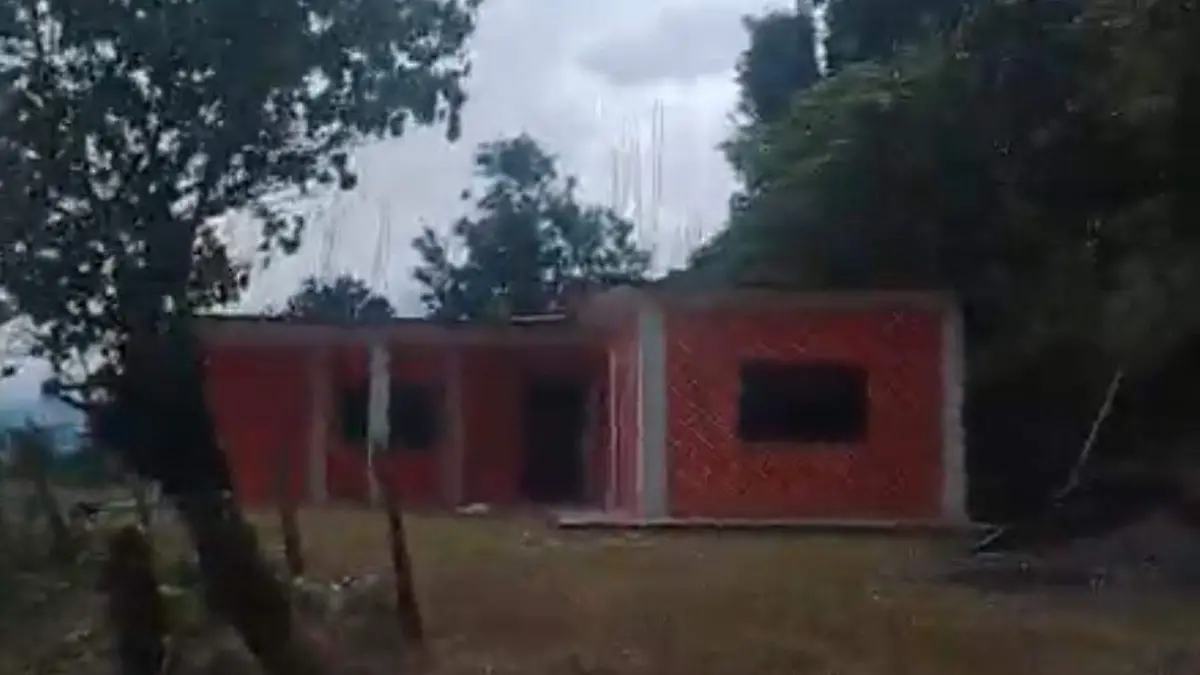 Familias de Tepexilotla denuncian despojo de sus propiedades y cobro por derecho de piso desde 2020