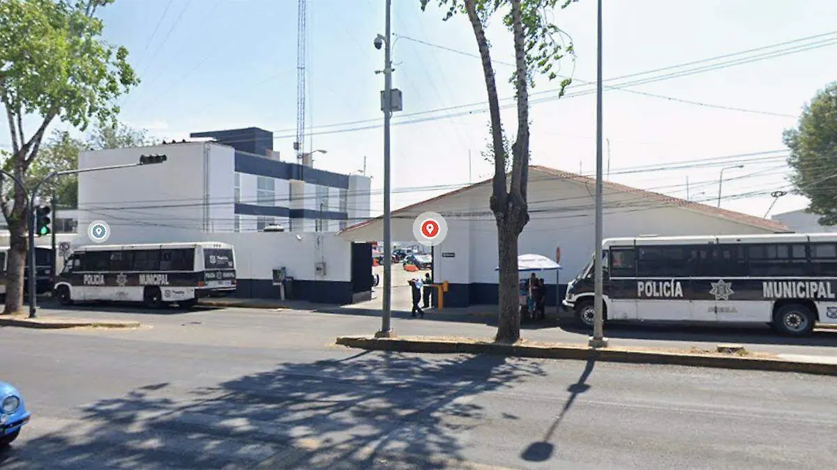 Los ahora detenidos fueron interceptados mientras se encontraban en servicio