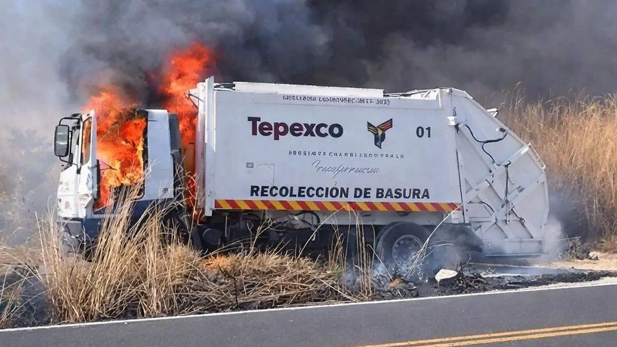 unidad nueva de basura se incendia 
