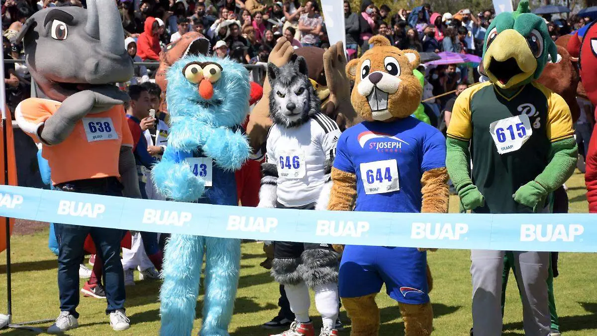 carrera de botargas de la BUAP