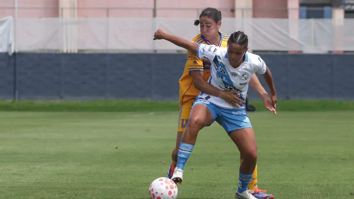 Puebla vs Tigres femenil-1