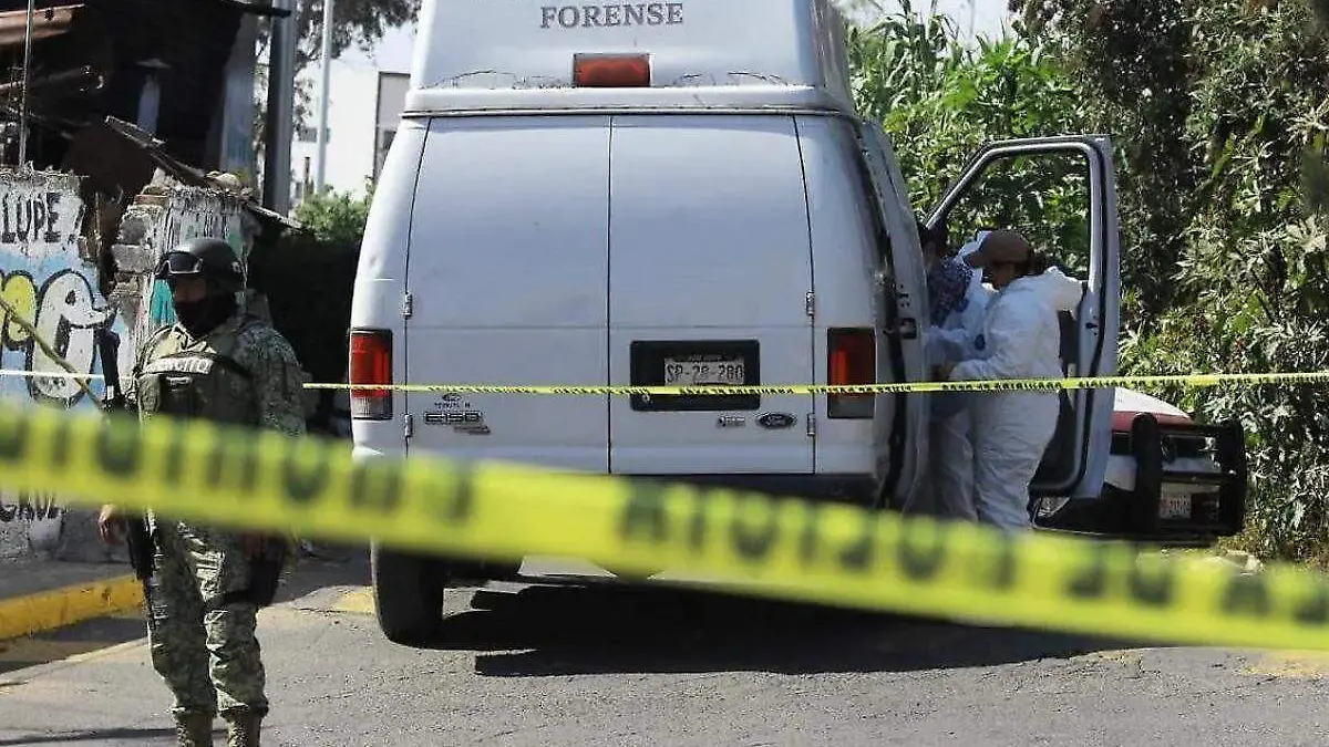 Semefo Puebla en zona de delito