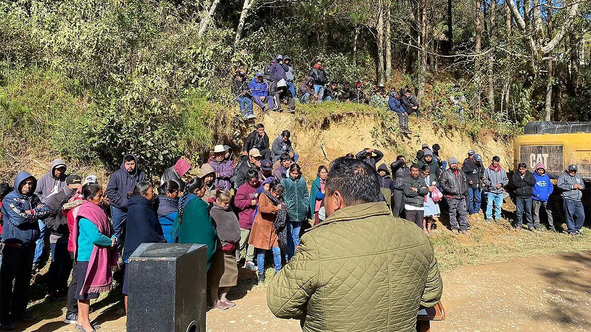 Habitantes de la comunidad agradecieron a las autoridades por atender la gestión solicitada