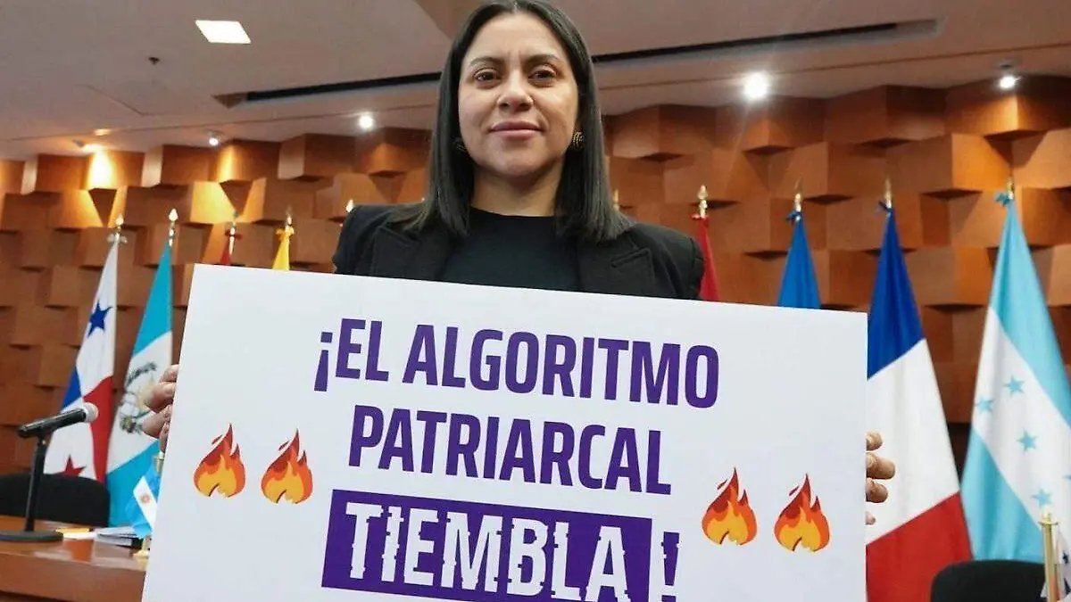 1020684_Olimpia Coral Defensoras Digitales SRE_impreso