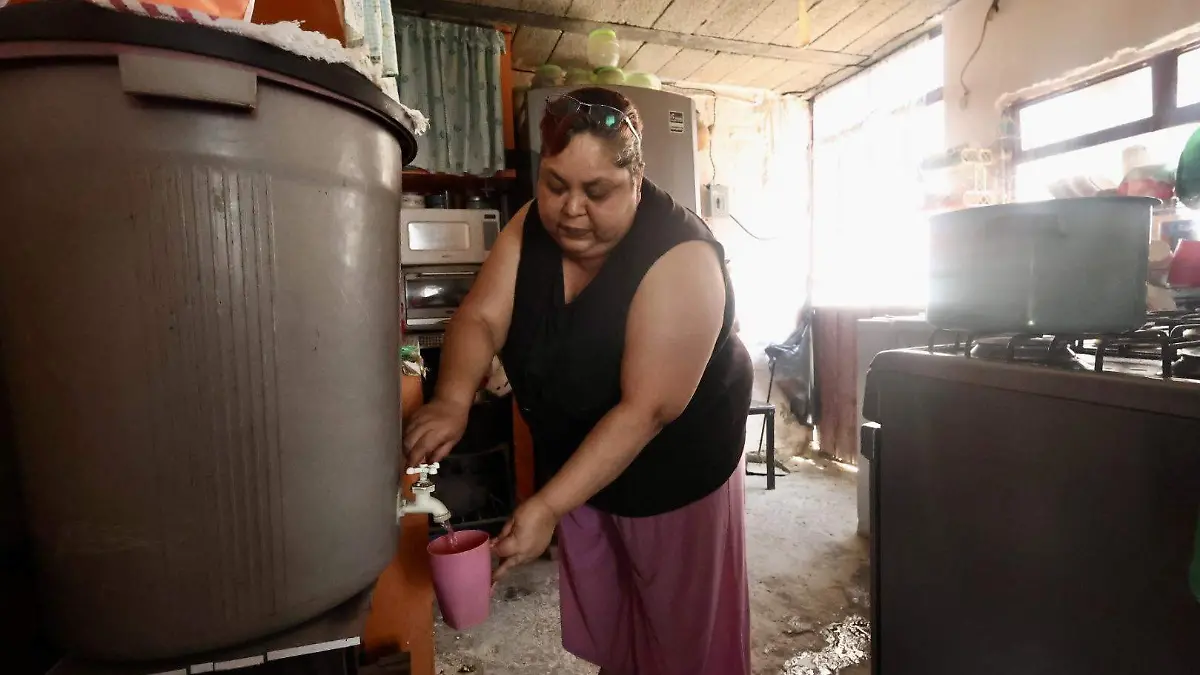 Yuli Herrera falta de agua 