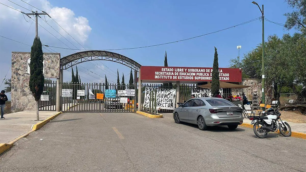 Regresan a clases en el Instituto de Estudios Superiores del Estado