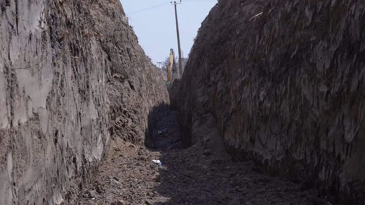 La misma constructora busca conectar de manera directa el drenaje con el río Atenco