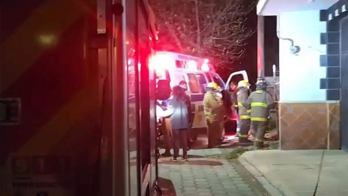 Al ingresar nuevamente al hoyo para continuar con sus labores, la tierra se reblandeció y provocó un derrumbe