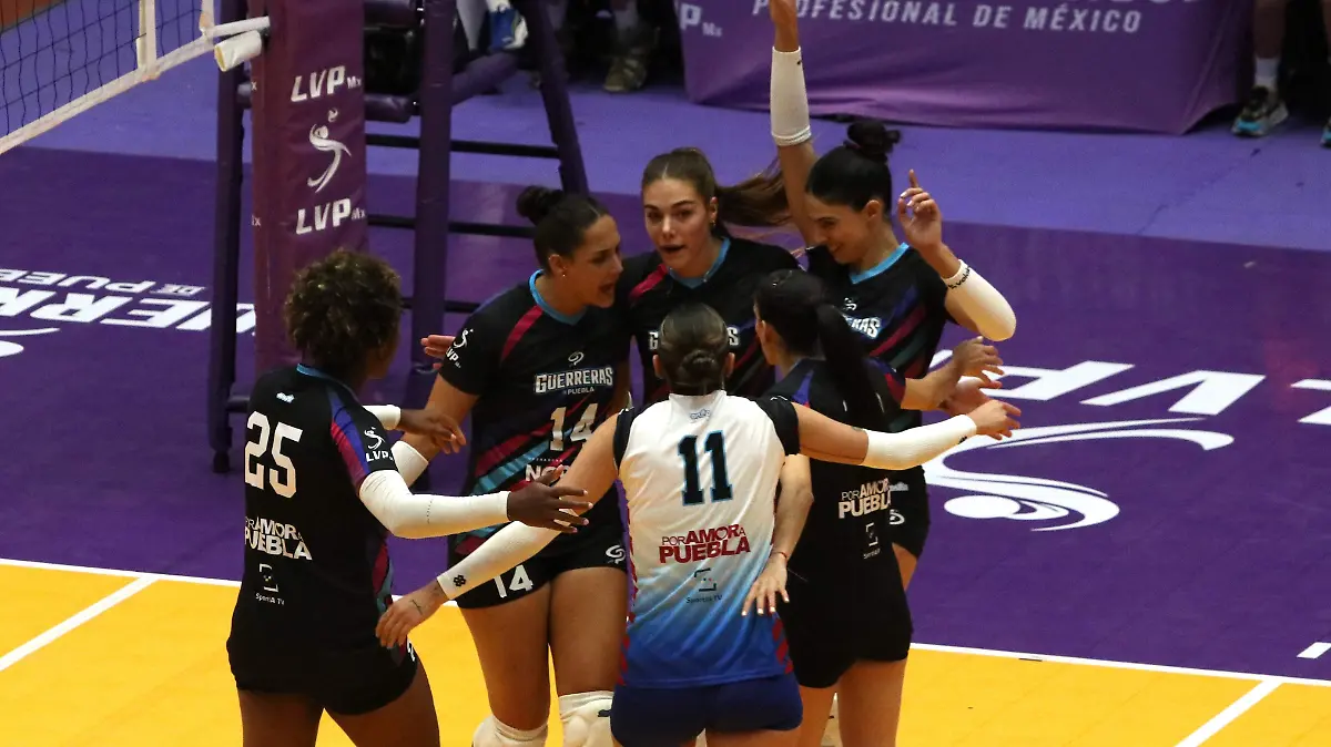 INAUGURACION 1ER PARTIDO GUERRERAS DE PUEBLA ERIKG 240126 25