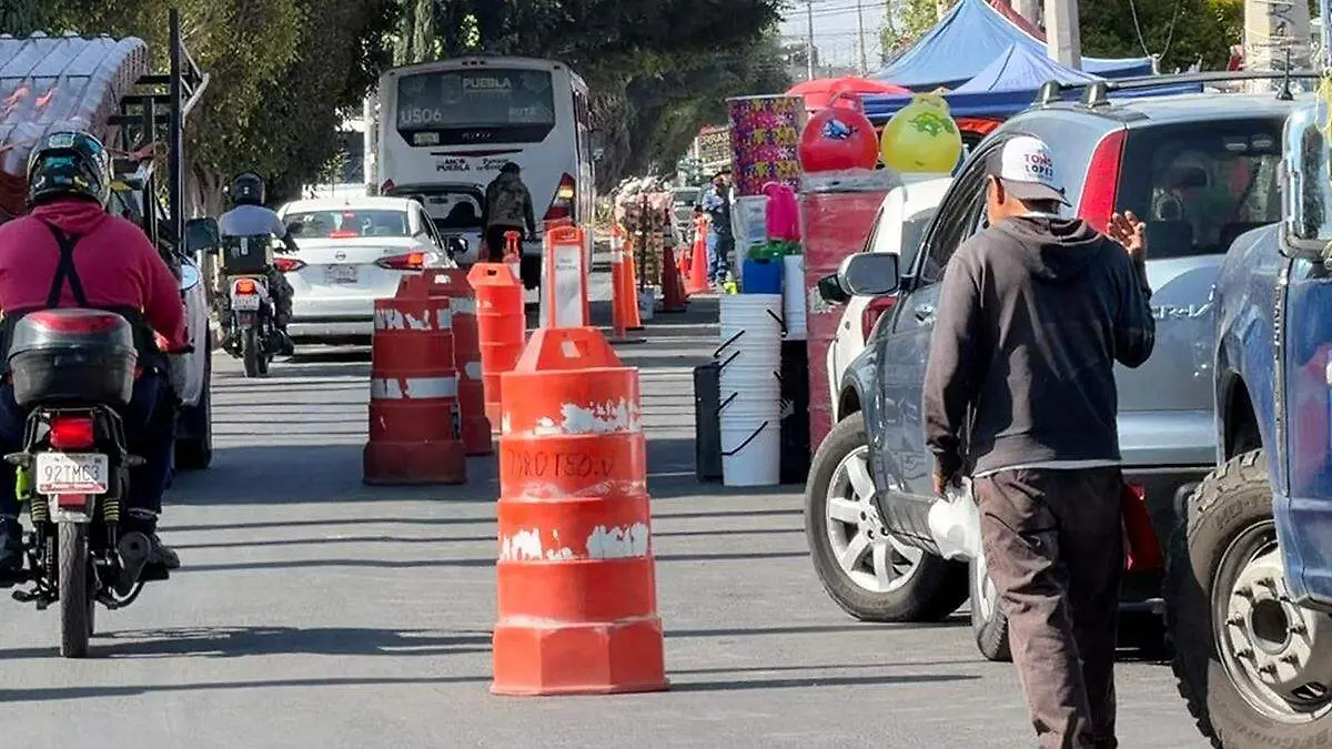 De acuerdo con algunos ciudadanos que circulan por la zona, no se trata de una situación nueva