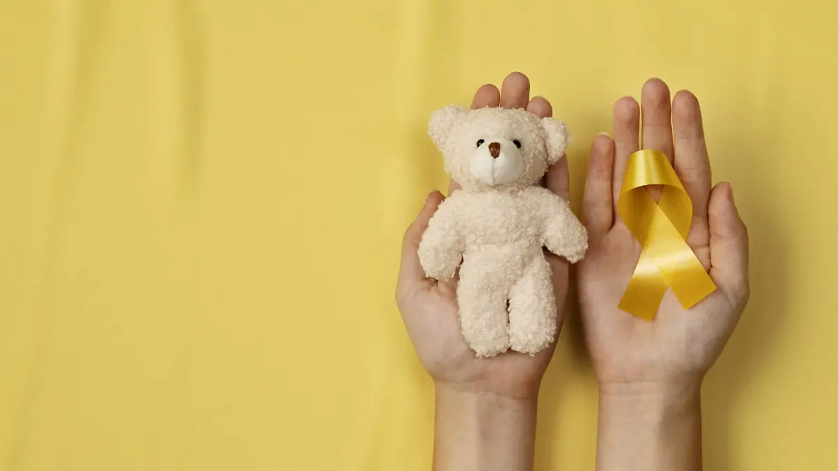 Padres, cuidadores y docentes juegan un papel clave en la detección temprana del cáncer infantil