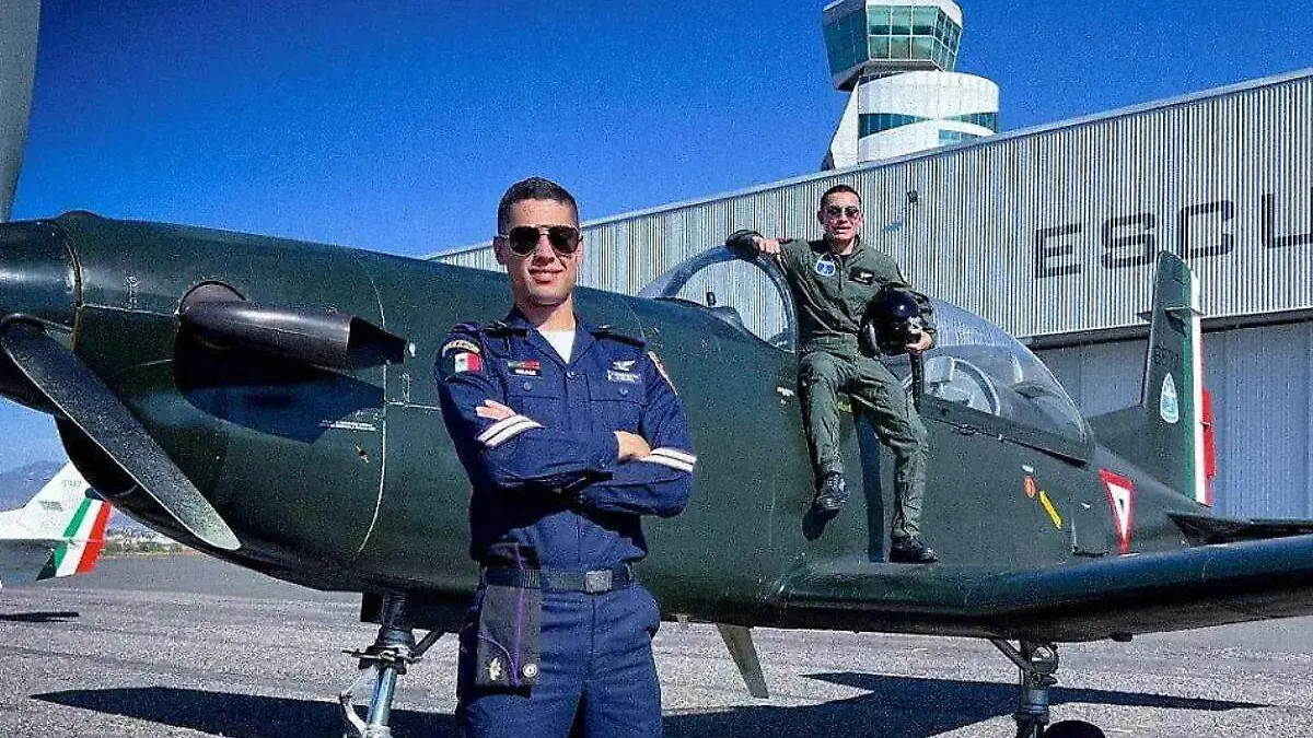 personal de la fuerza aerea mexicana