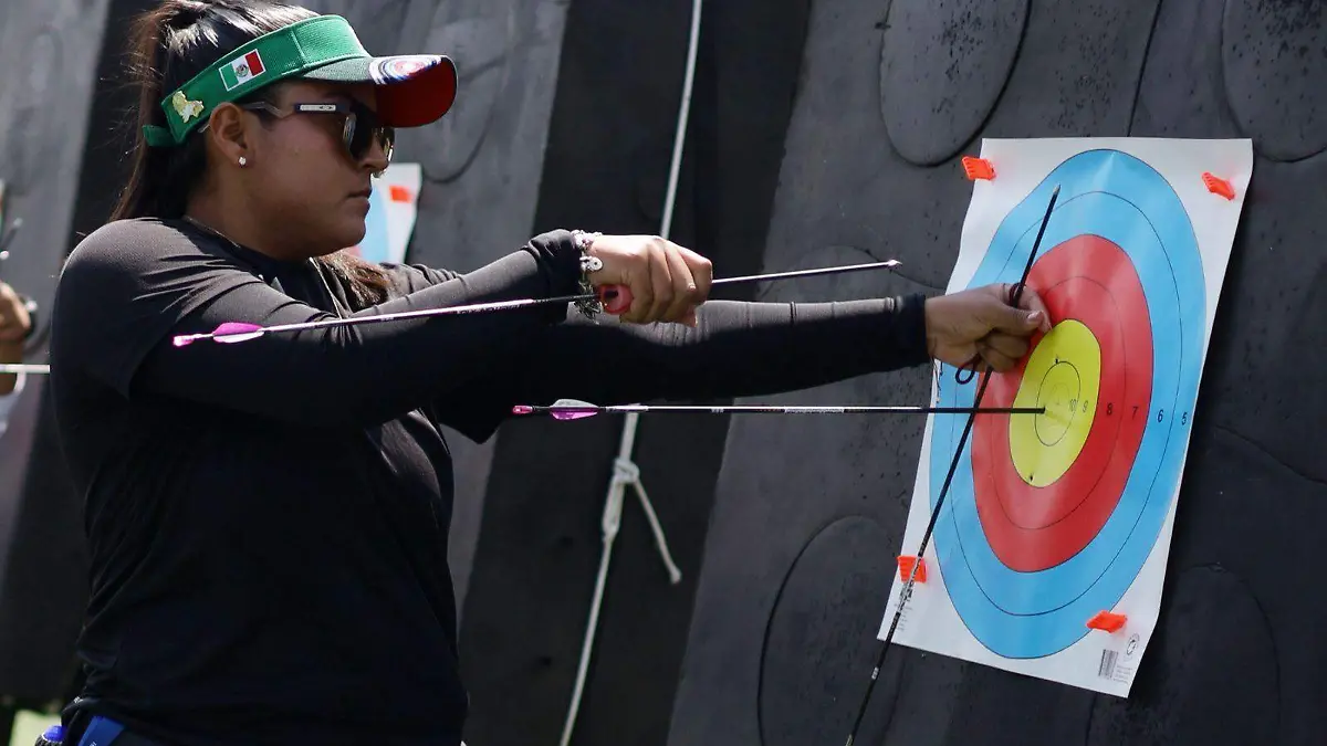 Las flechas aterrizan en la diana, el conocido círculo donde se definen las puntuaciones