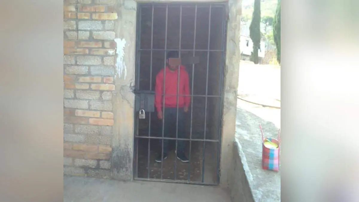 encarcelado usos y costumbres