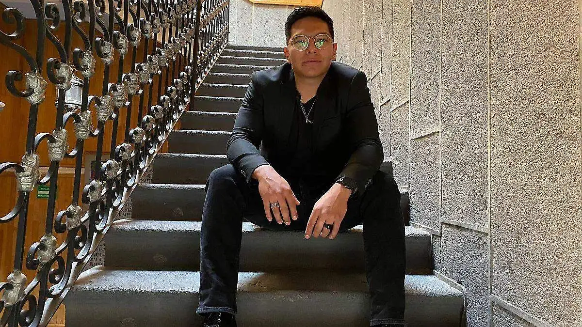 El actor forma parte del cortometraje La miel inmaculada, dirigido por Mauricio Calderón