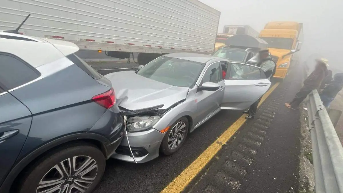 accidente en autopista Acatzingo Ciudad Mendoza