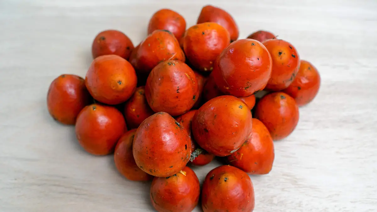 Con la llegada del calor, el jocote vuelve a los mercados como uno de los sabores más representativos de la temporada