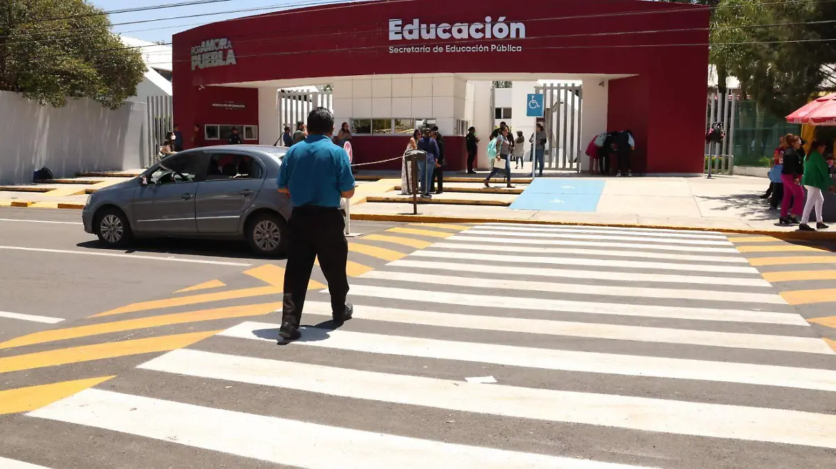 EE6A2183