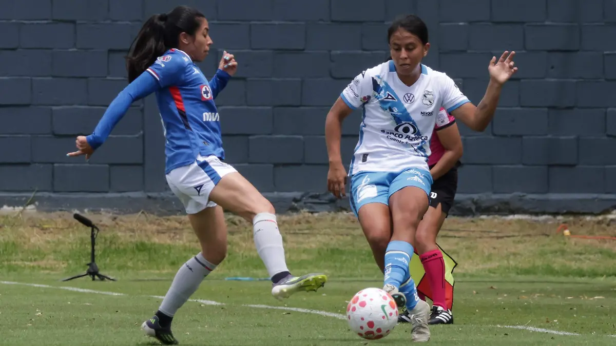 Puebla vs Cruz Azul Femenil-1 (3)