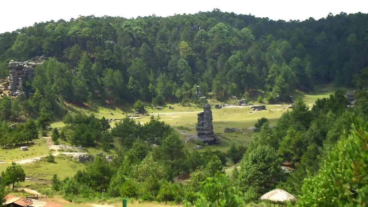 Valle de piedras encimadas