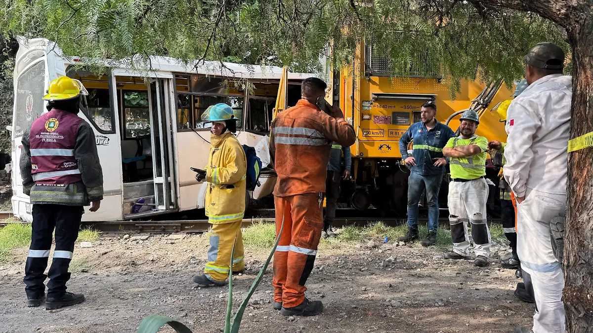 choque tren con ruta 50-1