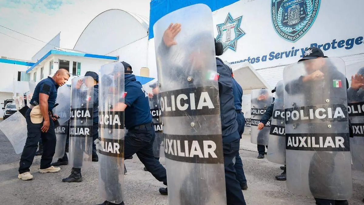 elementos de Corporación Auxiliar de Policía de Protección Ciudadana,