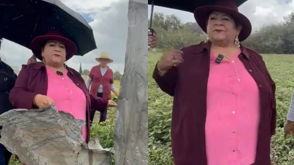 delegada de Tepeaca polemica por sombrilla