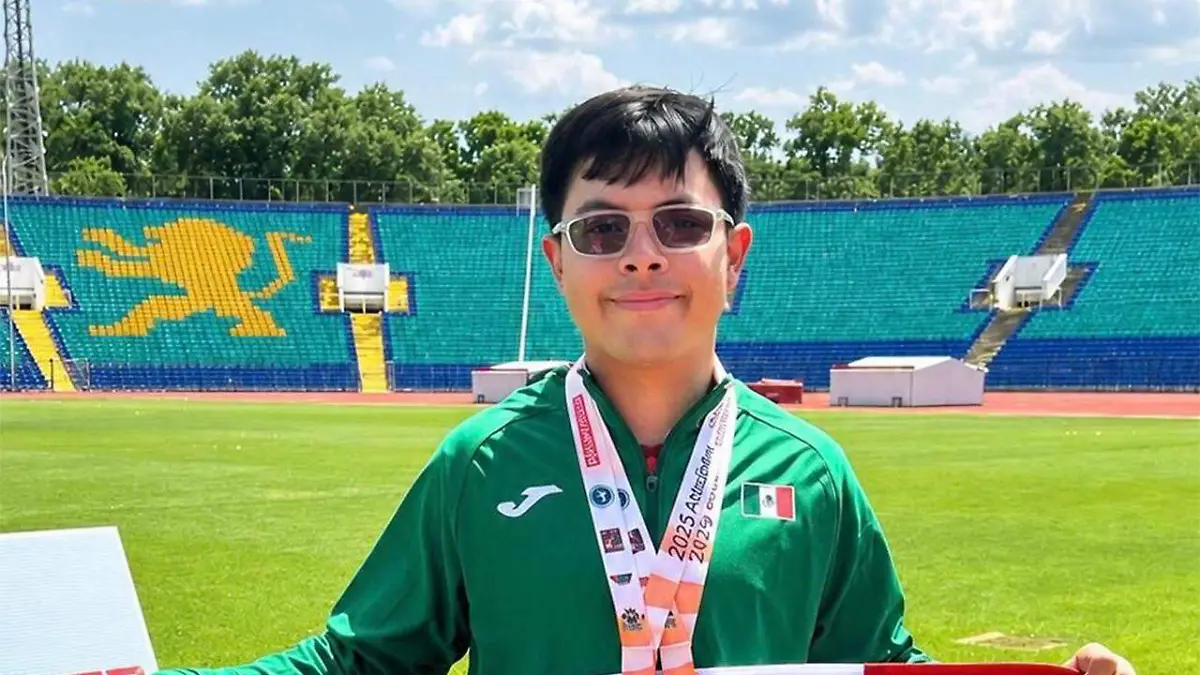 Kevin Palomares logra doble hazaña en Bulgaria