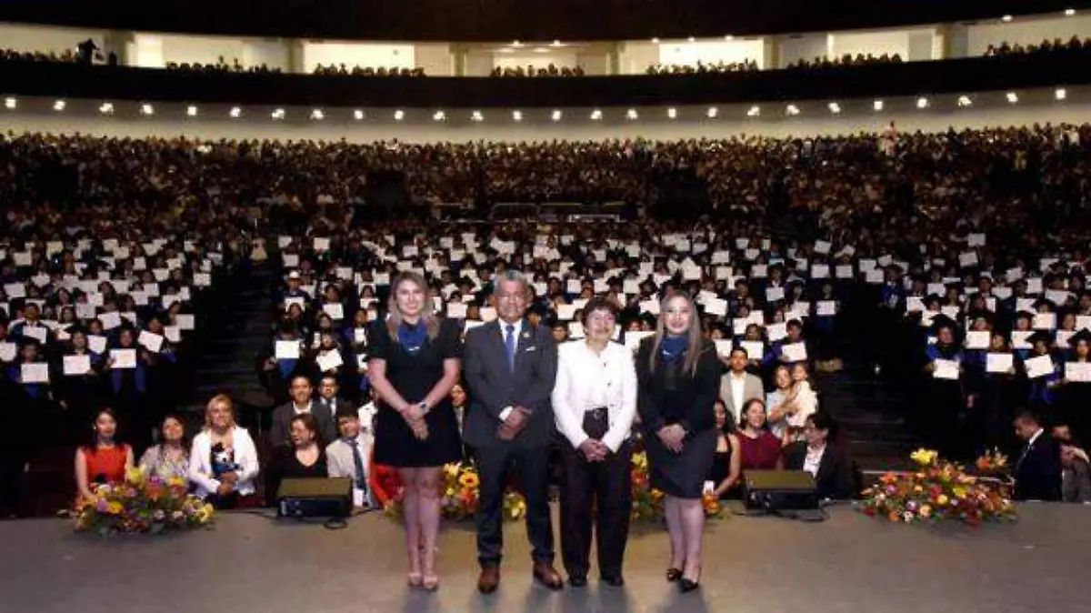 graduacion prepas regionales buap 1