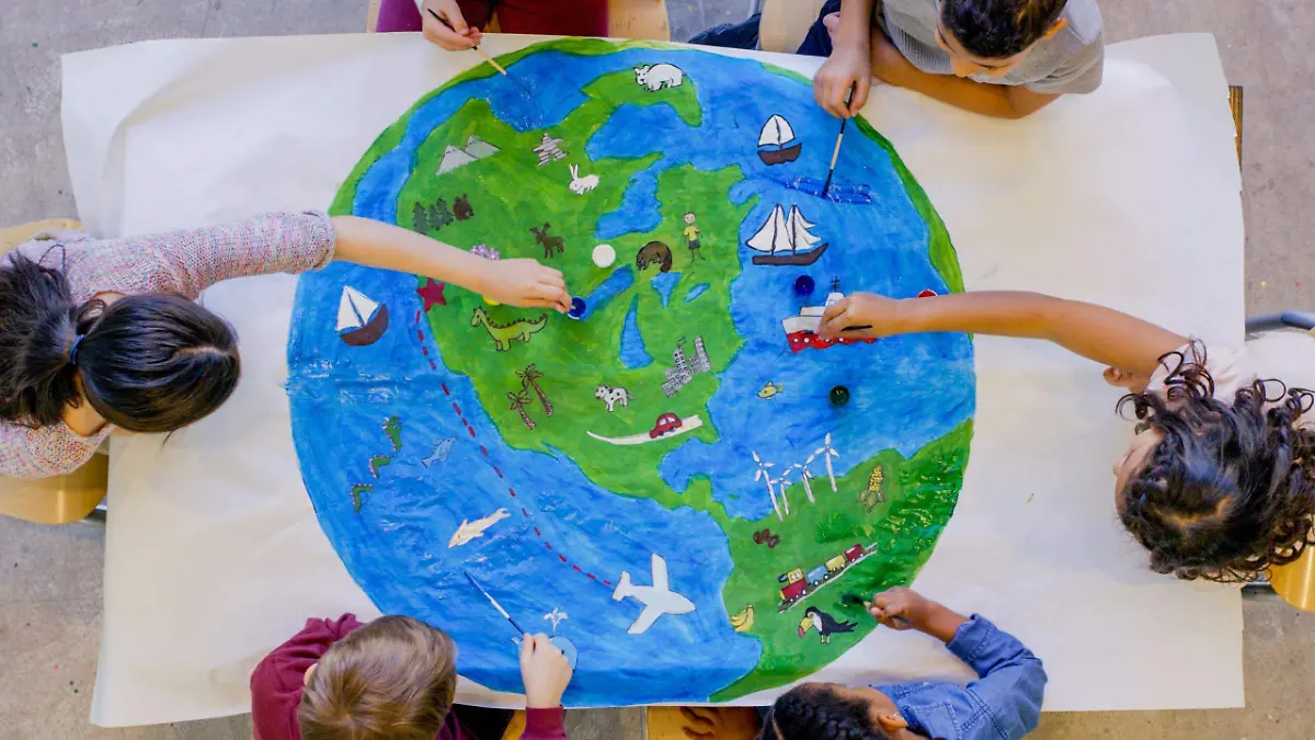 niños y el planeta tierra