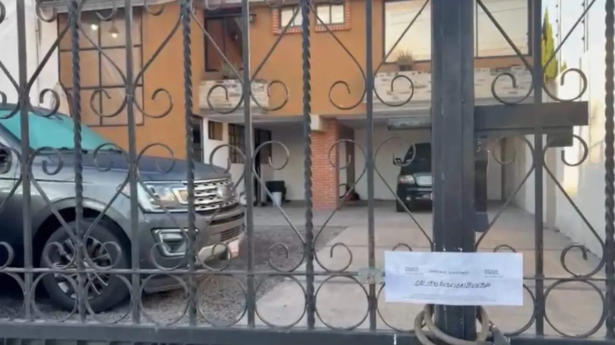 Hallan vehiculos relacionados con incendio de auto en Periférico Ecológico