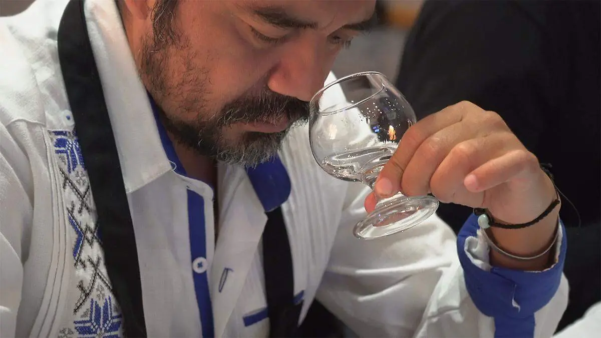 La etapa de evaluación reune a 20 catadoras y catadores expertos de Puebla, Ciudad de México y Michoacán