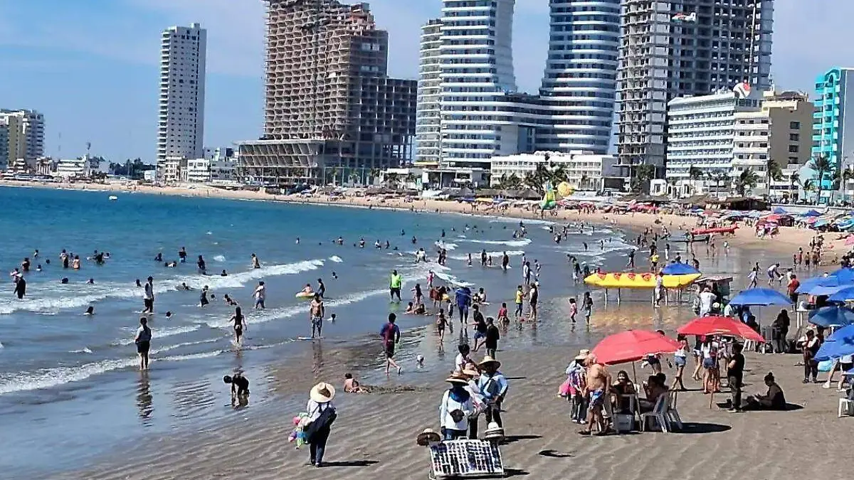 Vacaciones personas en la playa