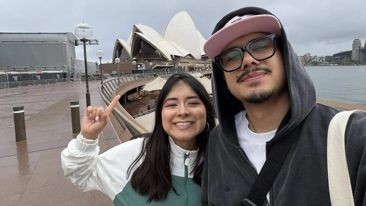 La pareja arribò a Australia con un nivel básico de inglés