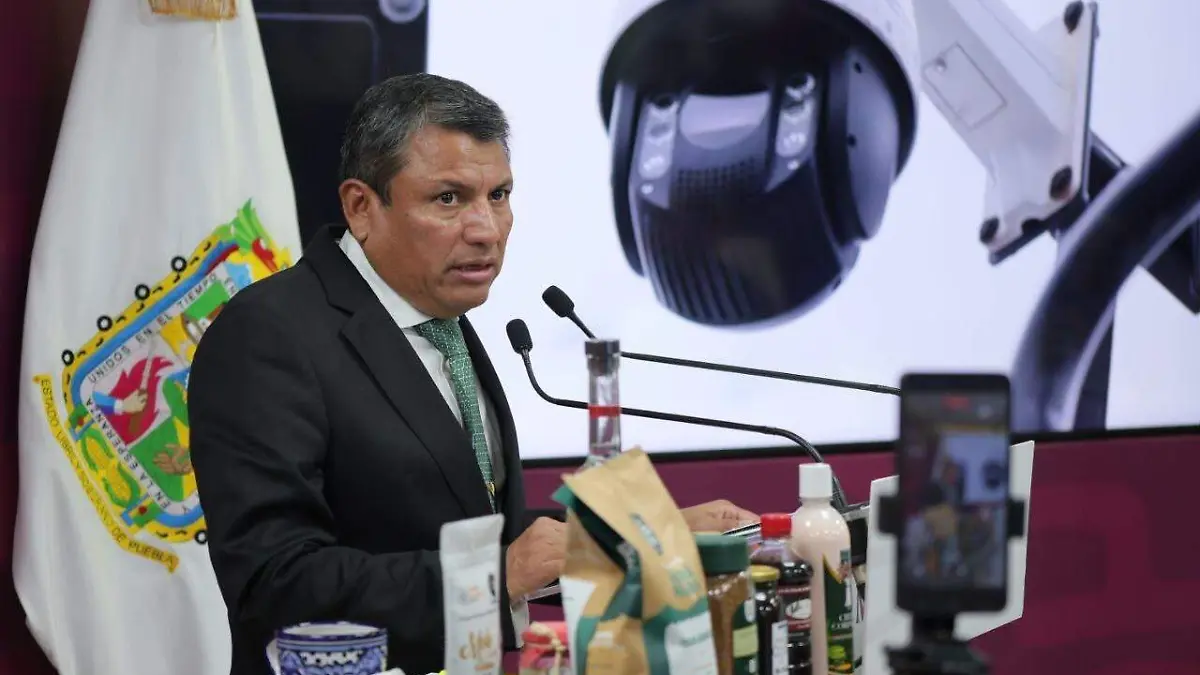 El titular de la SSP detalló que en el domicilio fueron encontradas varias armas y coinciden con el calibre
