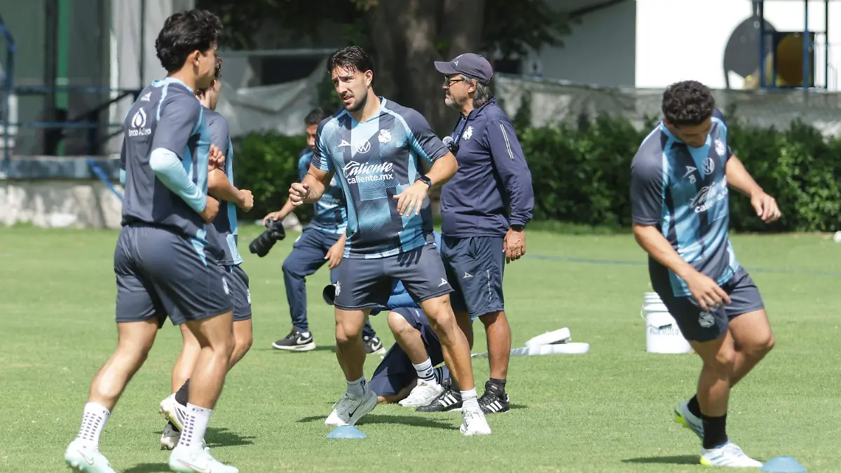 entrenamiento Club Puebla-1